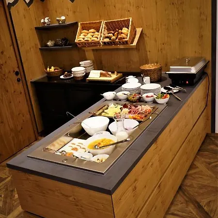 ブッフェガホフ アパート *