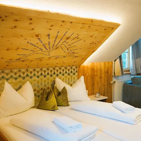 Bucheggerhof Апартаменты *